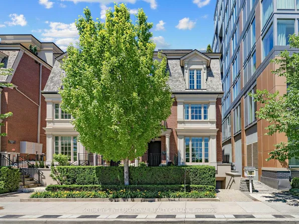 288 Saint Clair Ave W #Townhouse 2, Toronto, ON M4V 1S3