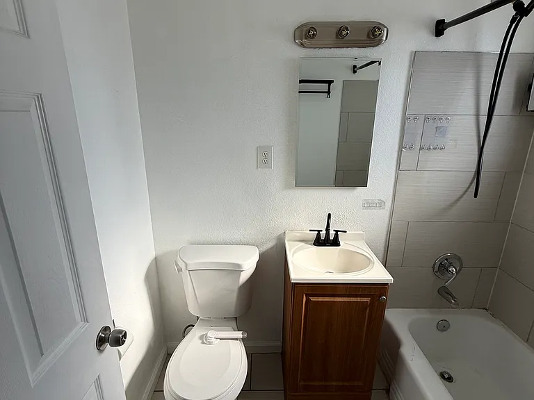 419 W Ramona Dr — Photo 12