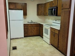 502 Friesen St APT 18, Inman, KS 67546