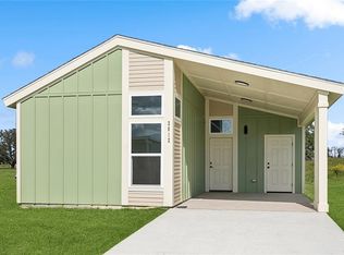 2812 Live Oak Dr, Terrytown, LA 70056