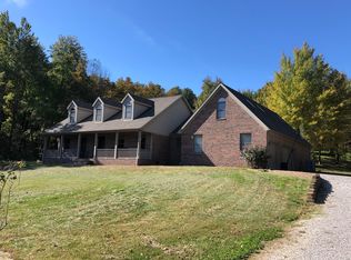 4811 Trautvetter Rd, Elberfeld, IN 47613