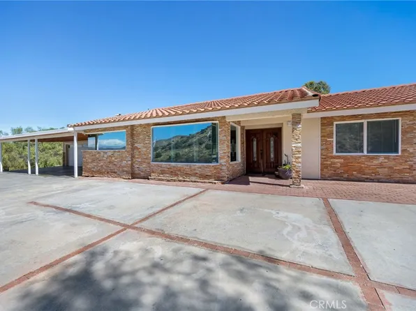 2898 Calmgarden Rd, Acton, CA 93510