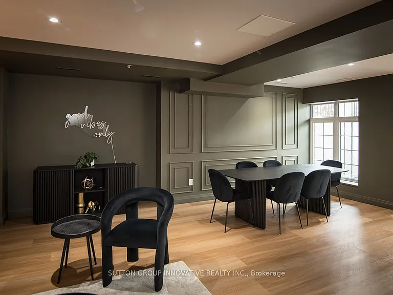 153 Wilson St W #105 — Photo 47