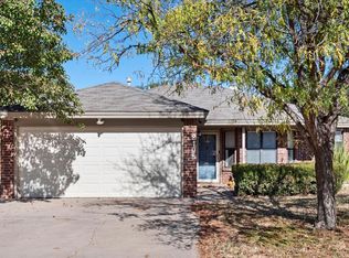 2108 92nd St, Lubbock, TX 79423