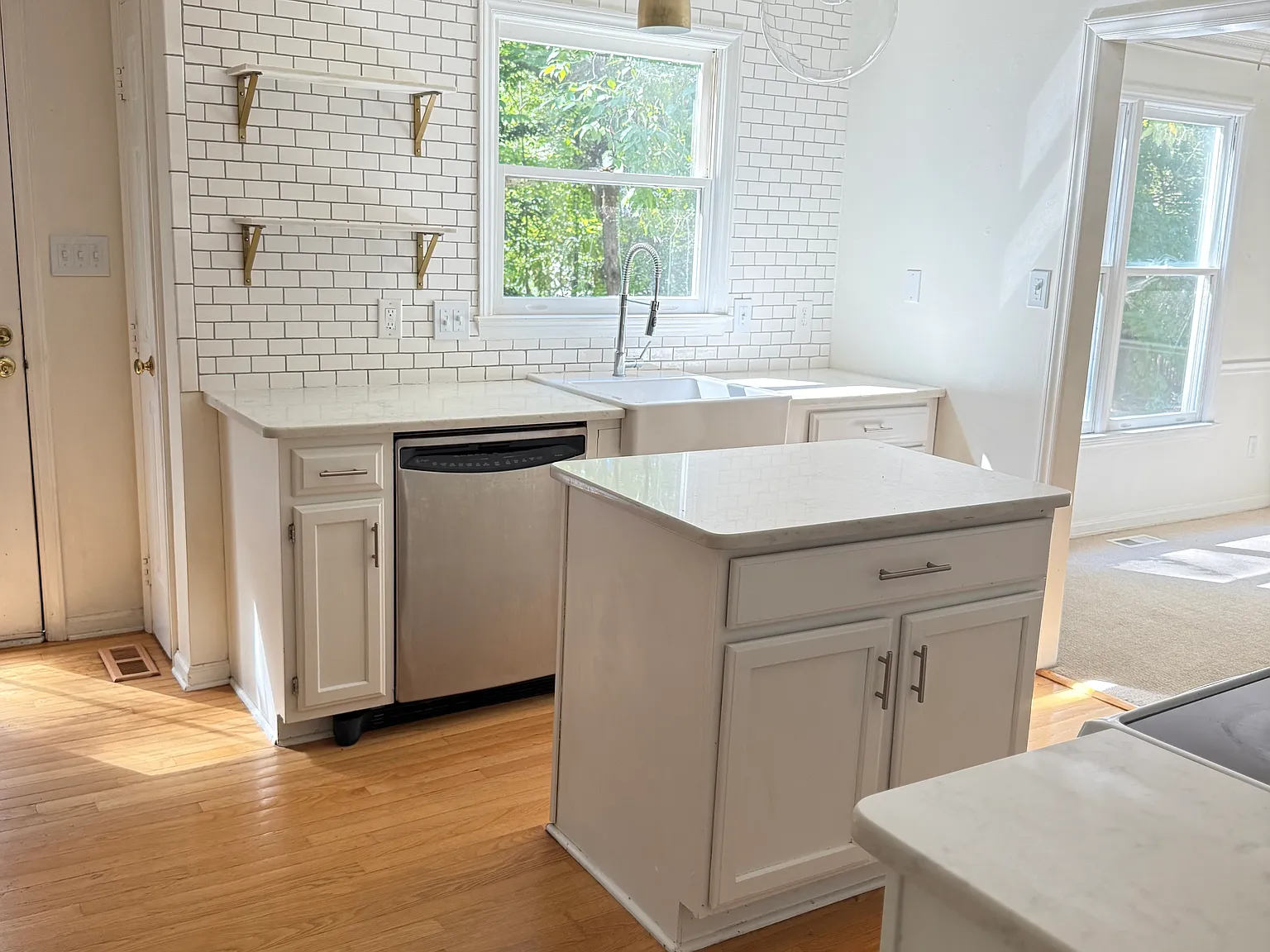 3420 Tunas St — Photo 3