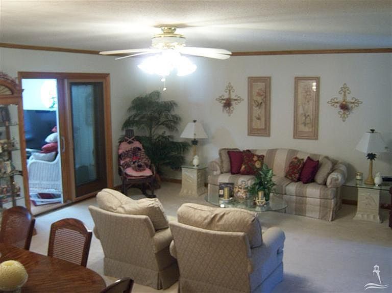 2nd image of 2801 Jamie Lane SW
