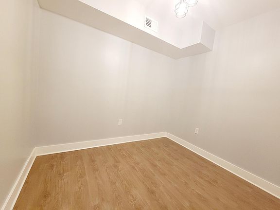 4th image of 22 Tuers Ave #2A