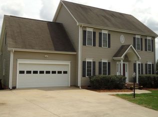 7910 McCreedy Dr, Oak Ridge, NC 27310