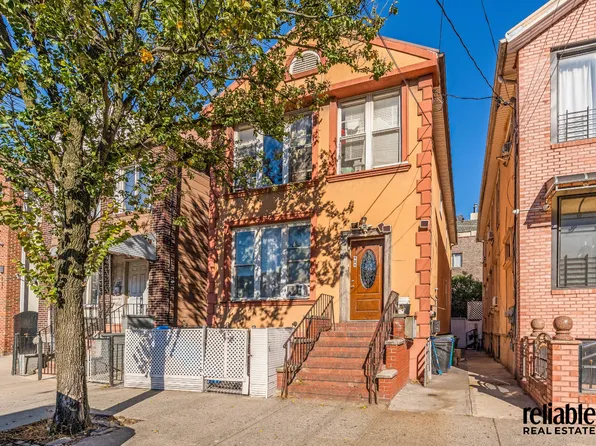 125 Neptune Avenue image 1 of 12