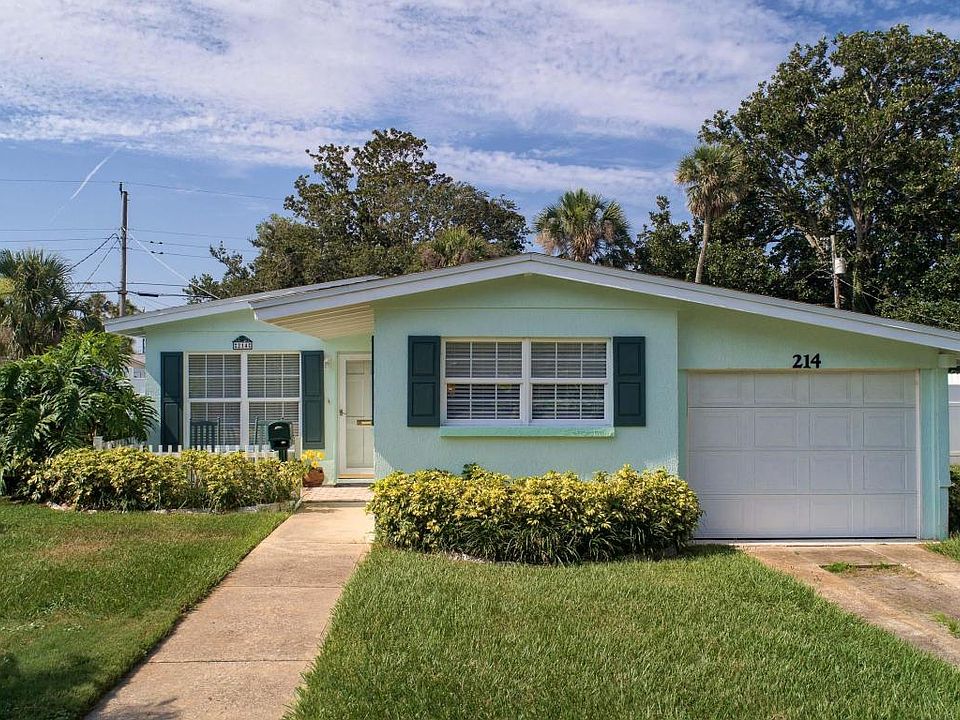 1st image of 214 Essex Dr