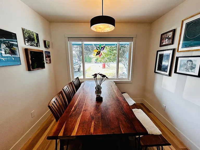 Dining nook