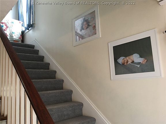 5th image of 504 Kanawha Ave