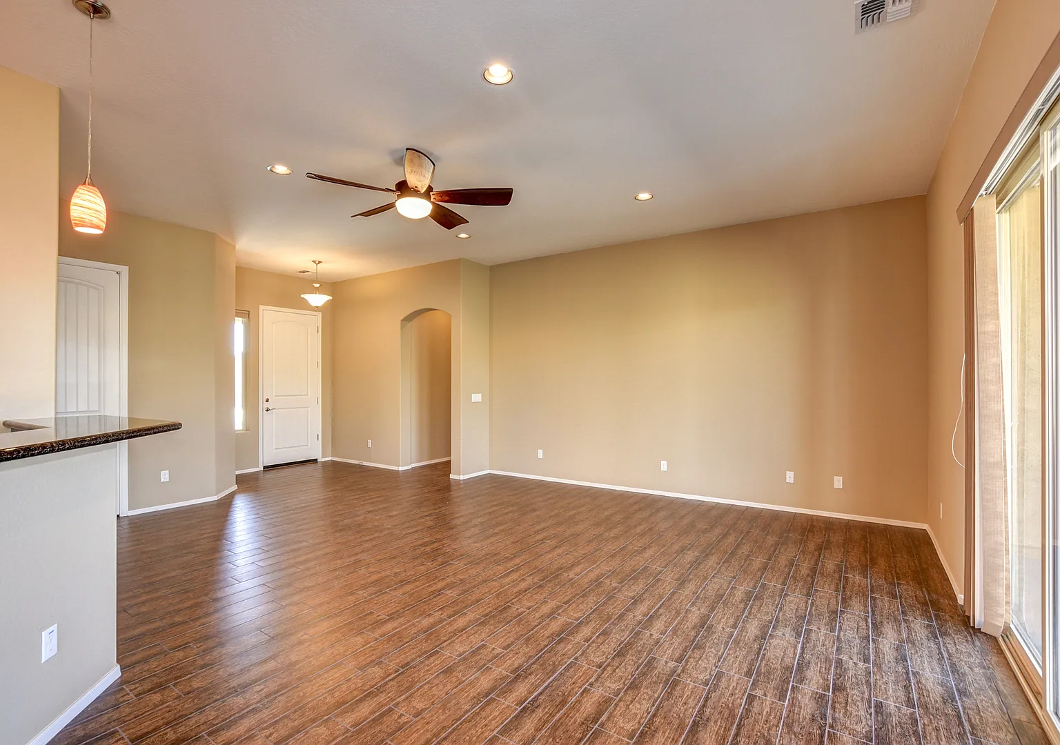 3 bed, 2 bath Granville Home for Rent! — Photo 4