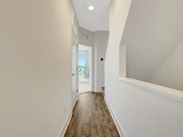11247 Beaker St — Photo 26