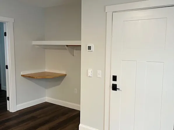 71 Main St #1, Enfield, NH 03748