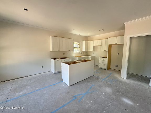 4th image of 16651 Rabbit Run Court