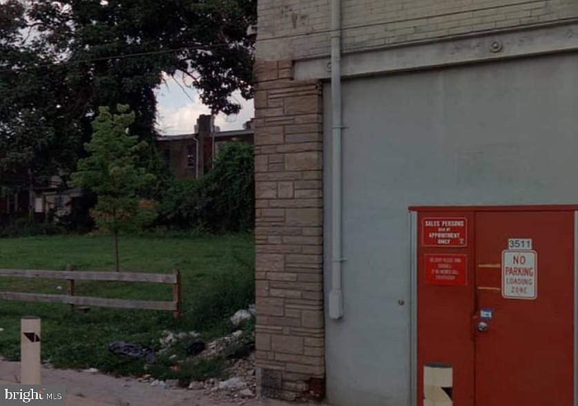 2nd image of 3515 N 13th St