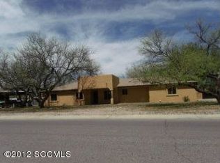 1736 W Mesquite Ln, Nogales, AZ 85621