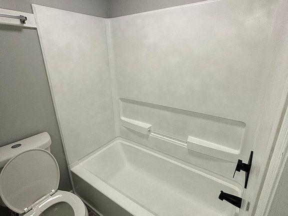 3rd image of 3730 School Ln #7