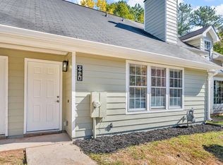 6851 S Lakewood Ter, Douglasville, GA 30135