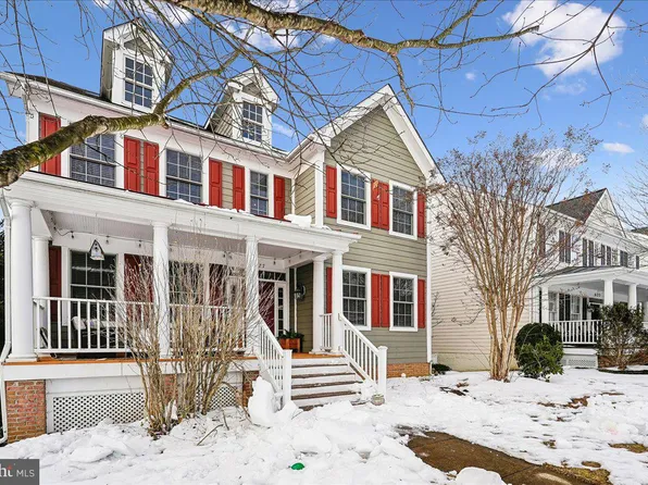 627 Greysands Ln, Purcellville, VA 20132