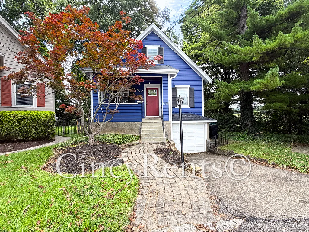 3 bed, 1000 sqft, $2,295 — Photo 1