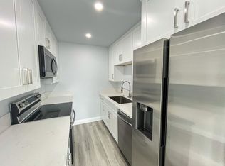 Canyon Creek Apartments C, Oceanside, CA 92054