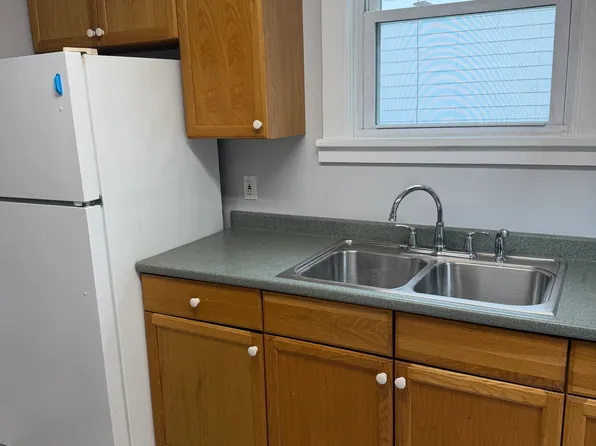 302 East Ave #1, Lockport, NY 14094
