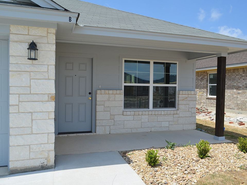 1st image of 1826 Castroville Trl #B