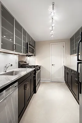 Rented by Brown Harris Stevens | media 5