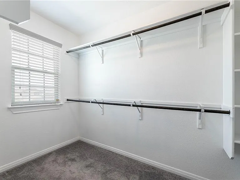 5413 Traviston Dr — Photo 24
