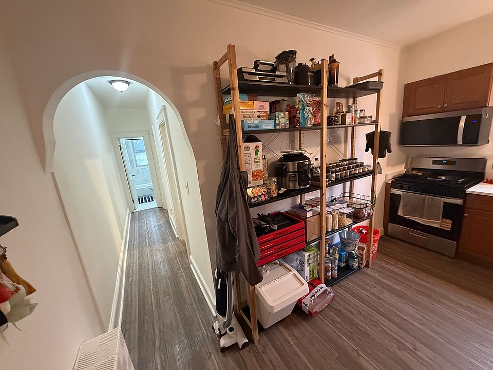 1st image of 227 Speer Ave #1R