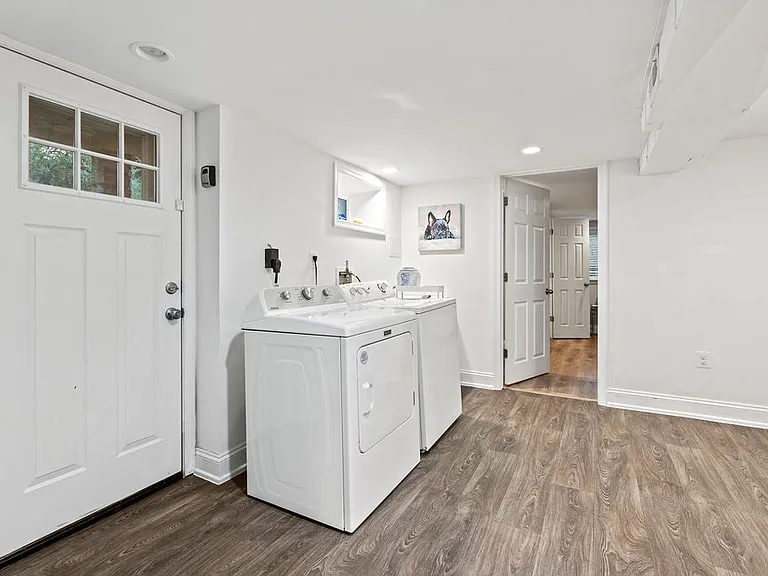 7200 Carol Ln — Photo 18