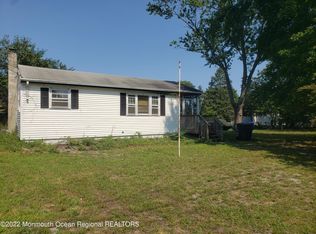 744 Pine Dr, Brick, NJ 08723