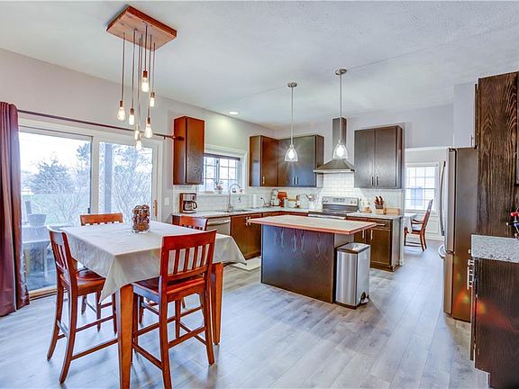 4th image of 10906 N Camden Ct