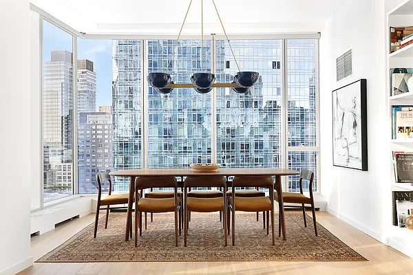 Sold by Compass | media 20