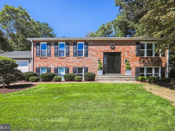 15208 Bunchberry Ct, Gaithersburg, MD 20878