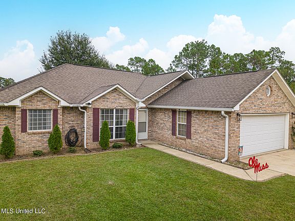 4th image of 8726 Boxwood Ln
