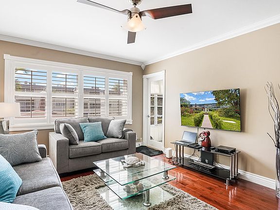 3rd image of 4321 NW 16th Street #208