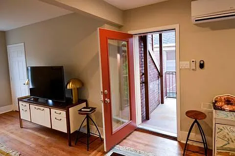 2507 Arbor St #2 — Photo 10