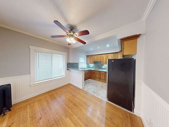 3rd image of 353 Grand Ave #8