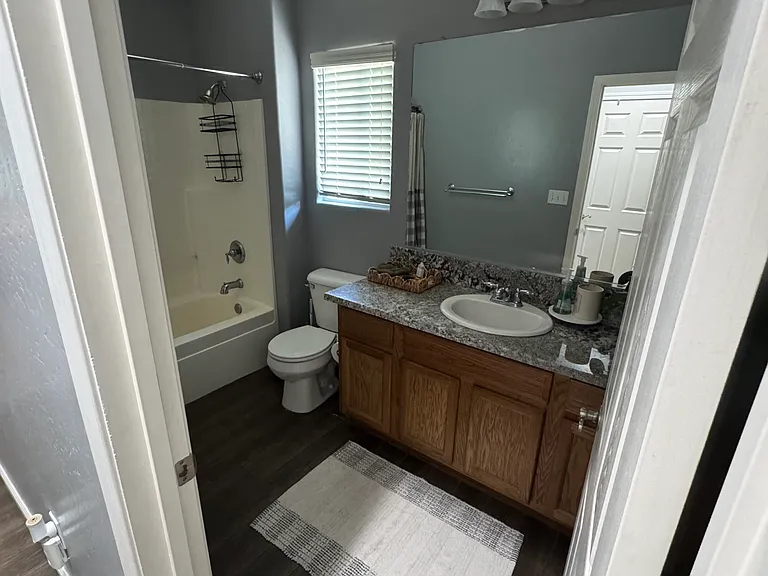 3010 S Cedar St — Photo 6