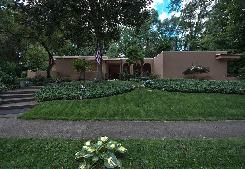 1st image of 1348 Clayton Dr