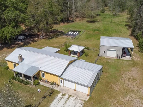 188 Pullin Rd, Corrigan, TX 75939