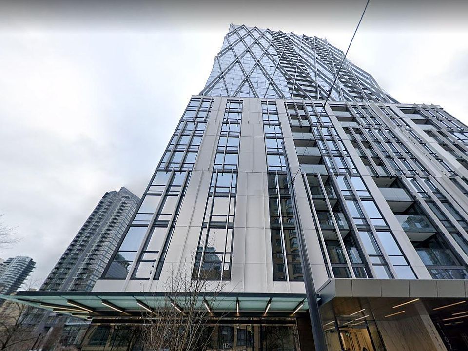 2nd image of 1111 Richards St #1313