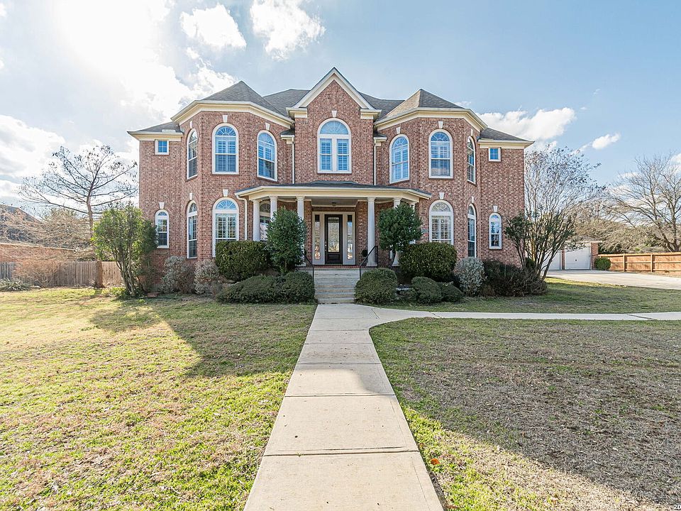 1st image of 8416 Monument Oak