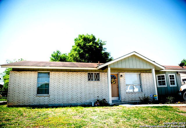 1st image of 3026 Annarose Ln
