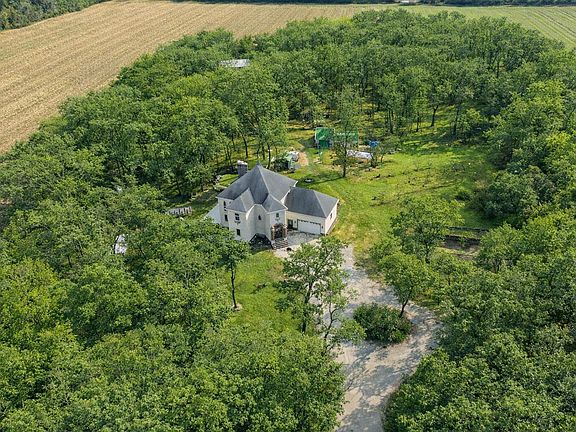 3rd image of 3115 W 800 N