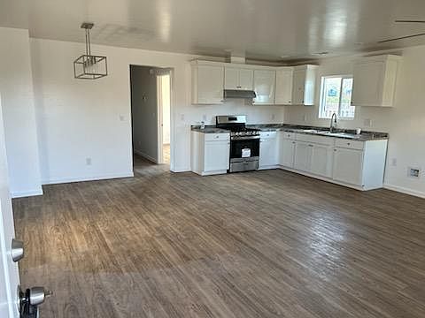 1st image of 1019 W Clinton Ave #1019
