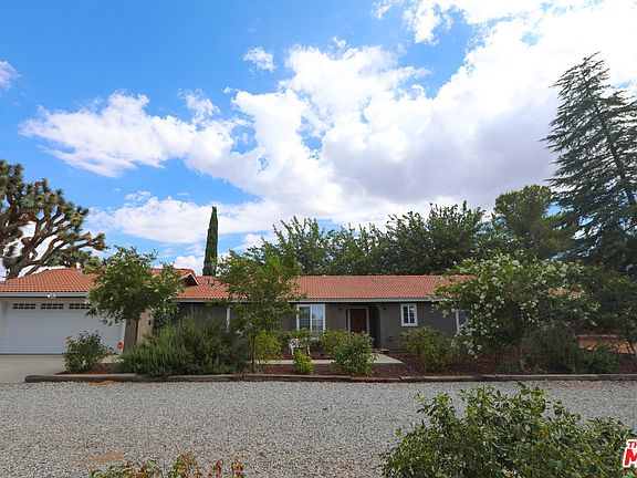 3rd image of 2050 W Avenue N12